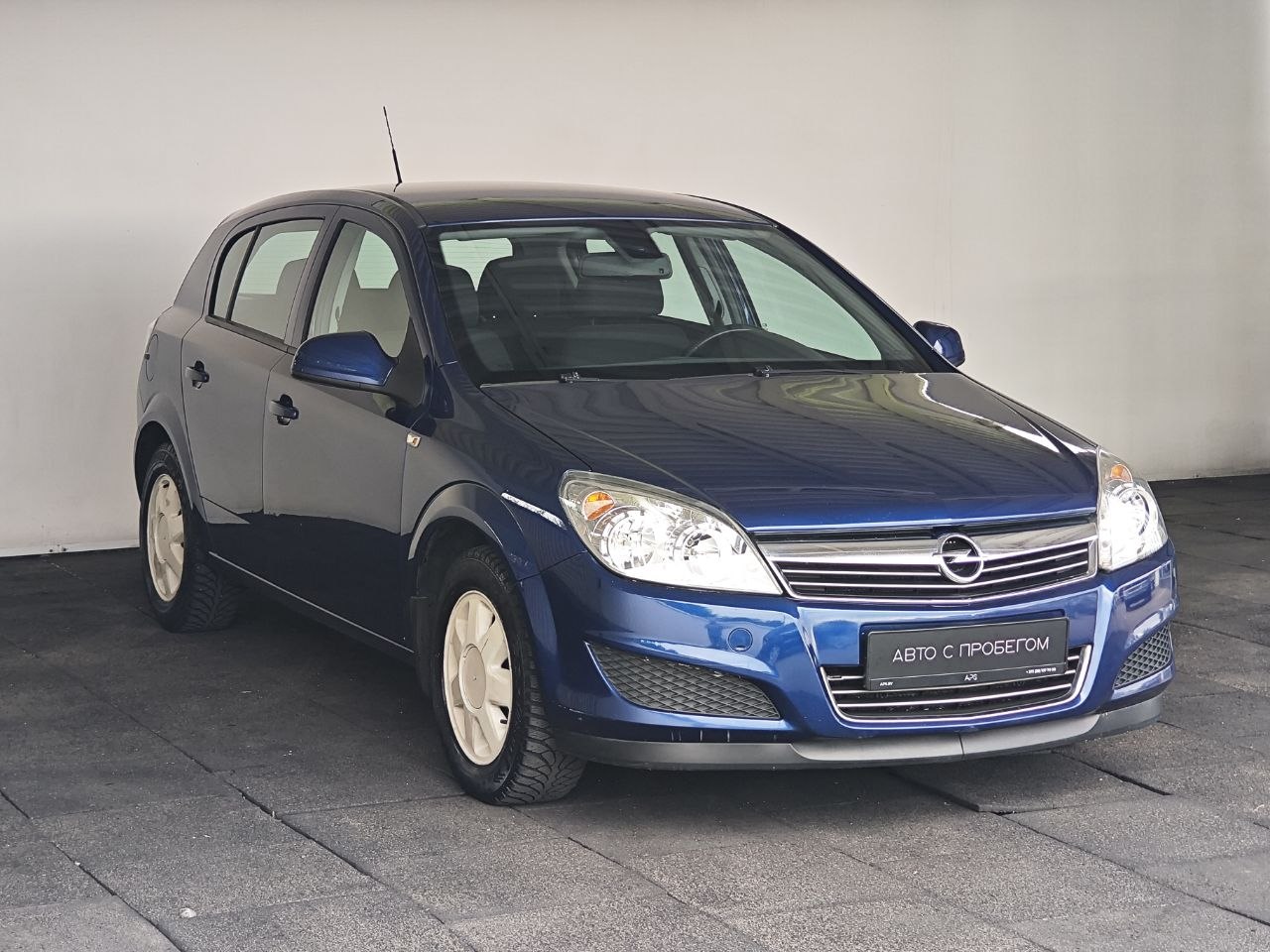  Astra