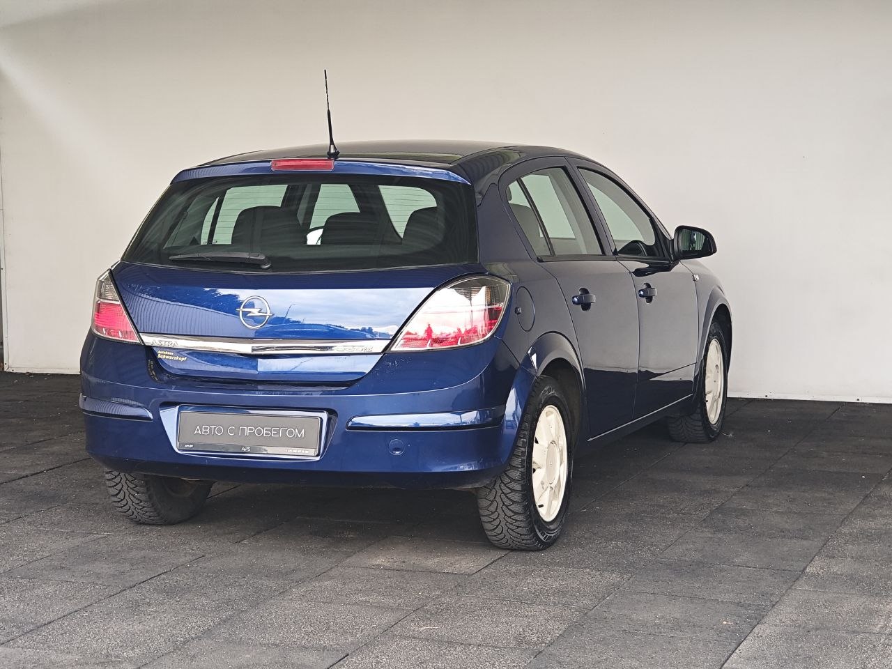  Astra