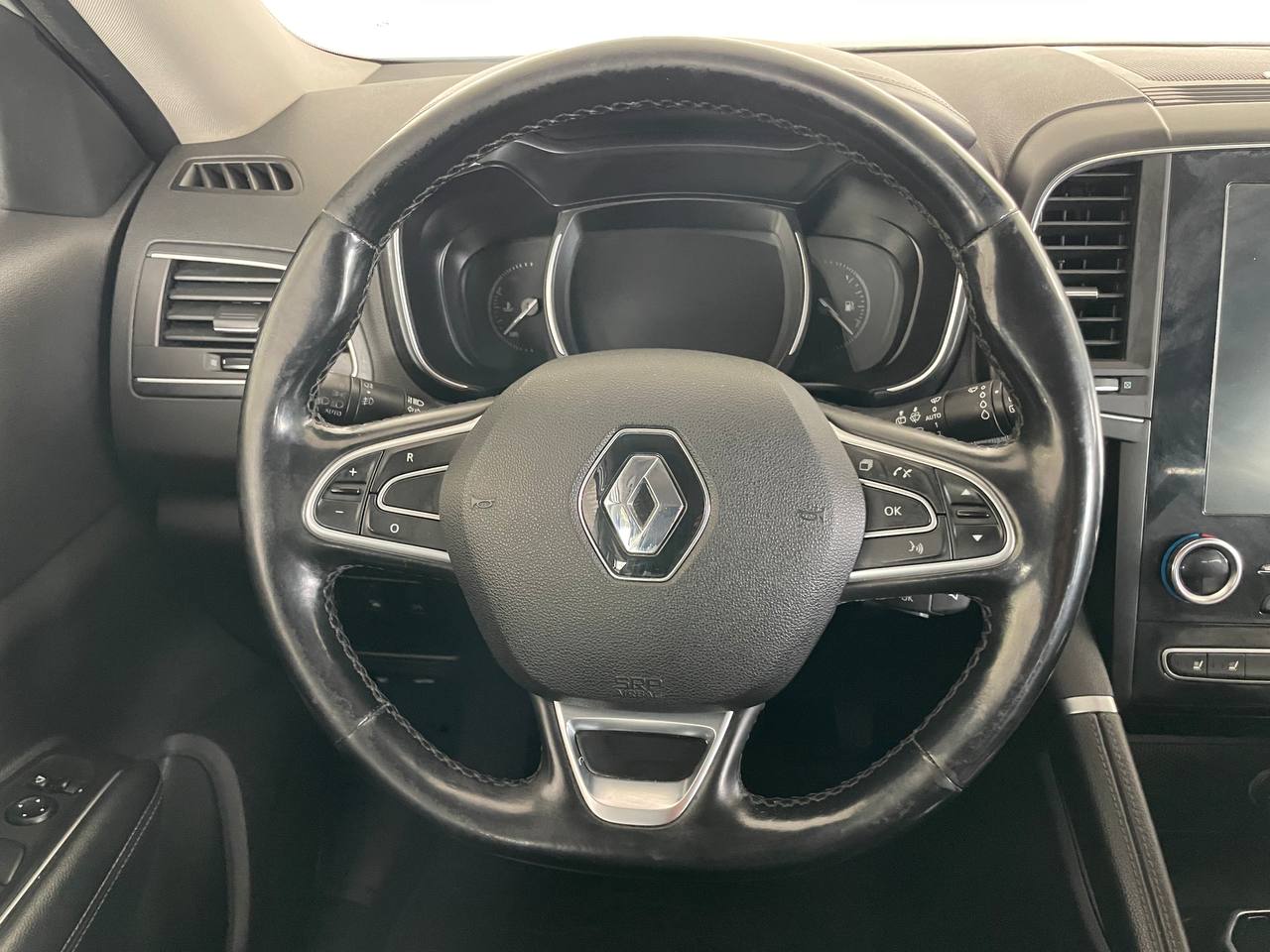  Koleos