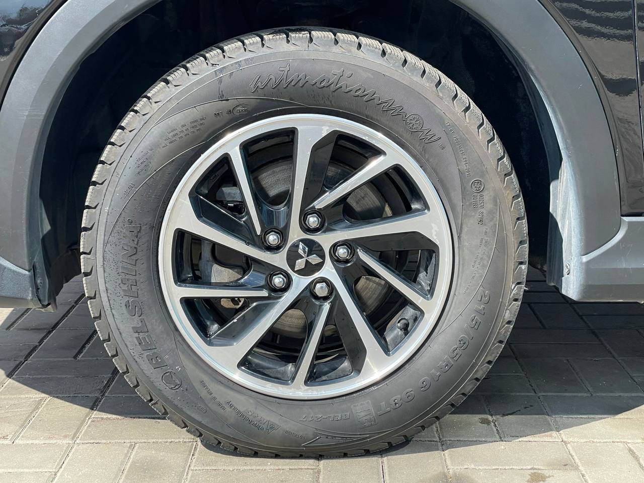  Eclipse Cross