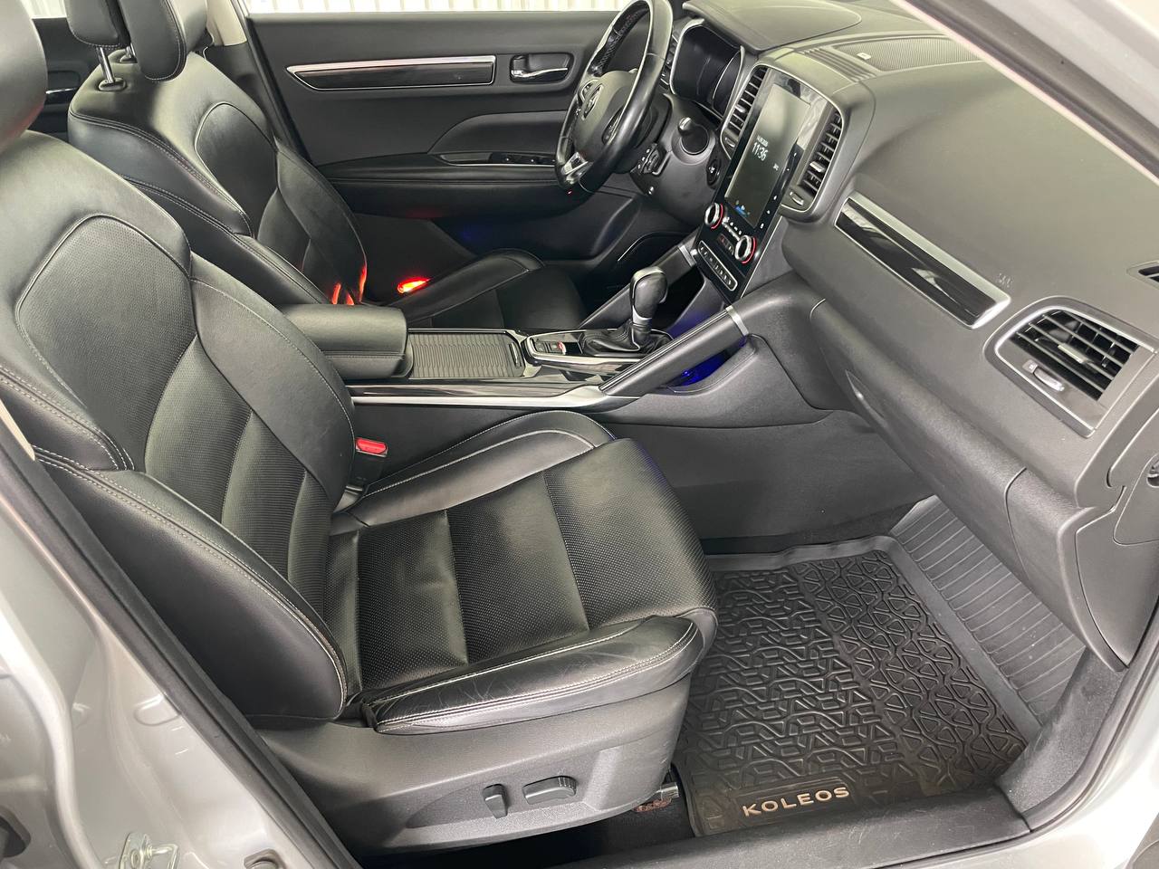  Koleos